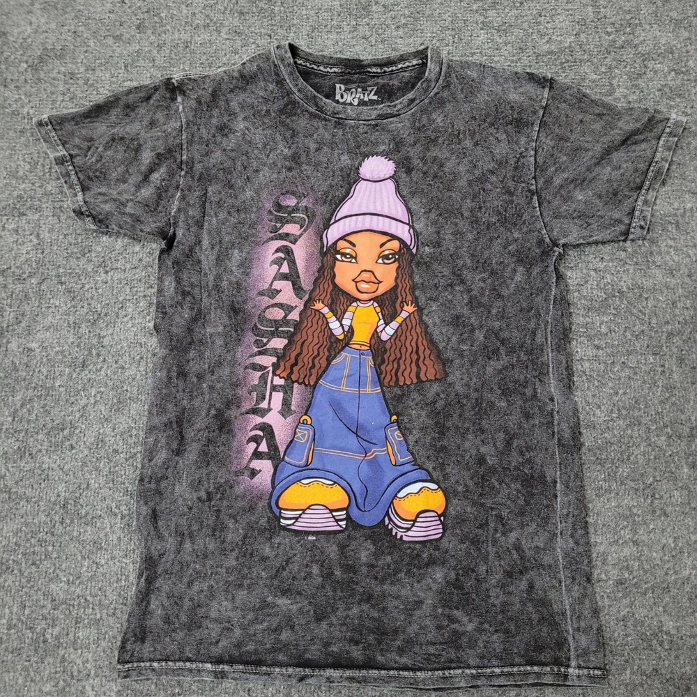 Bratz T-Shirt Womens Size S Gray Acid Wash Sasha Graphic Y2K Short Sleeve Cotton